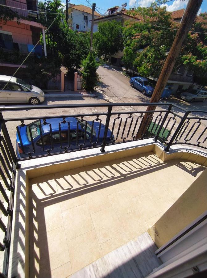 Διαμέρισμα Στην Πόλη Metamorfosi Exterior photo