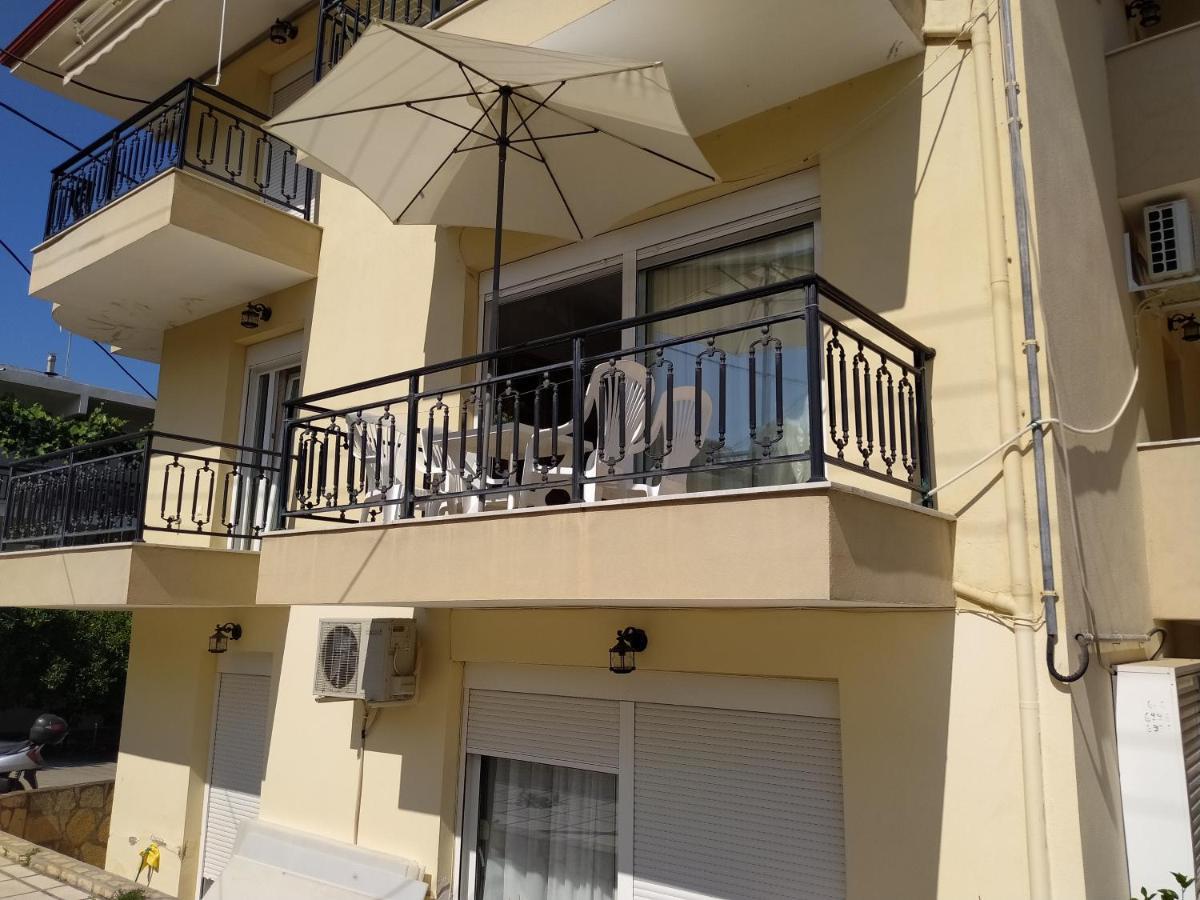 Διαμέρισμα Στην Πόλη Metamorfosi Exterior photo